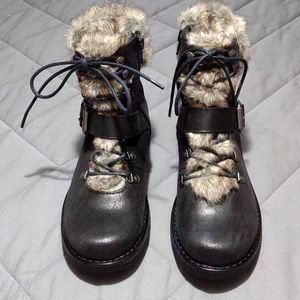 Carlos by Carlos Santana black Syracuse boots